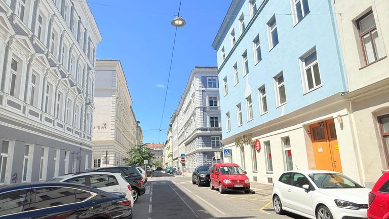 Darwinggasse