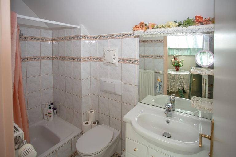 Badezimmer Gästeeinheit