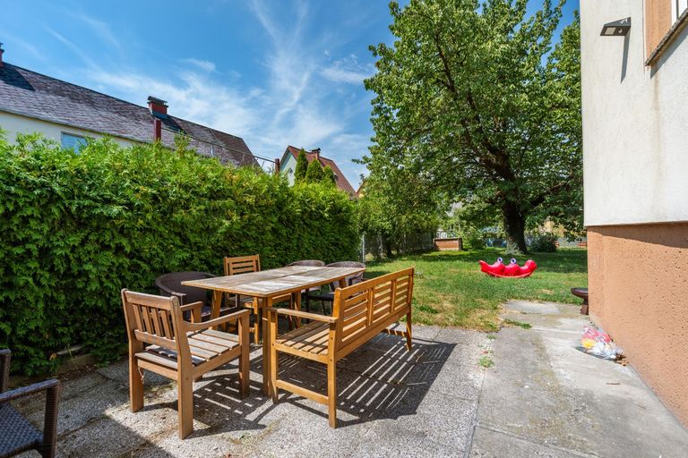 Sonnige Terrasse