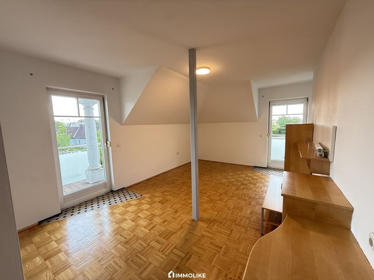 Zimmer 1 OG