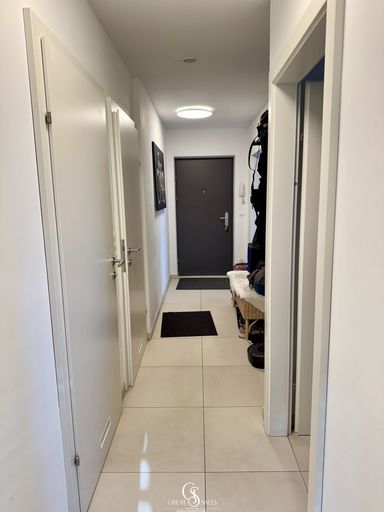 Vorraum/Garderobe
