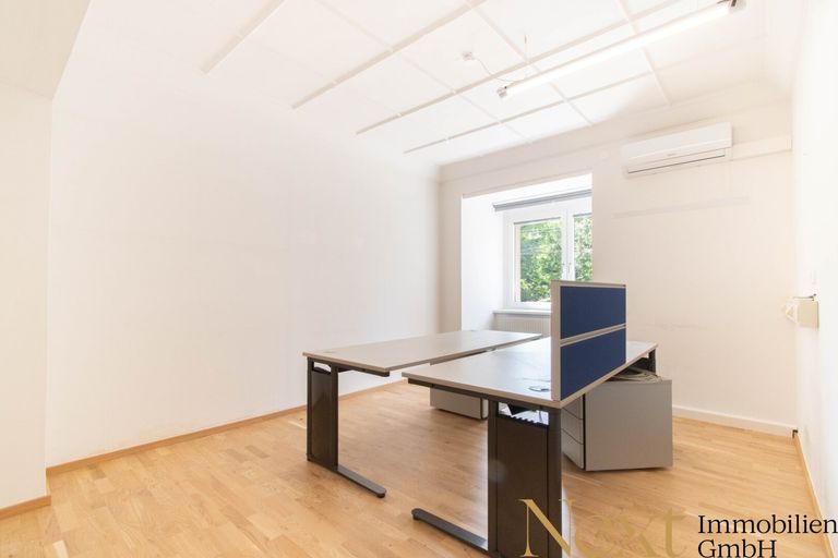 Büro II
