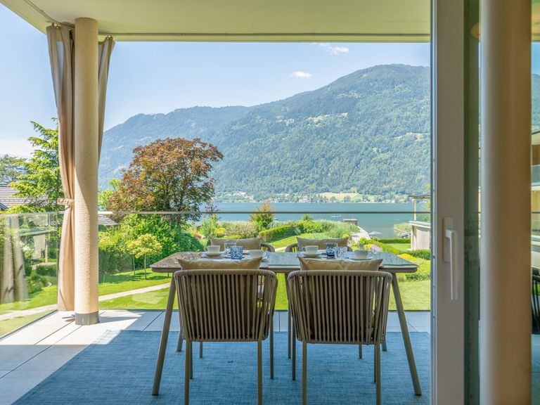 Blick aus dem Wohnzimmer