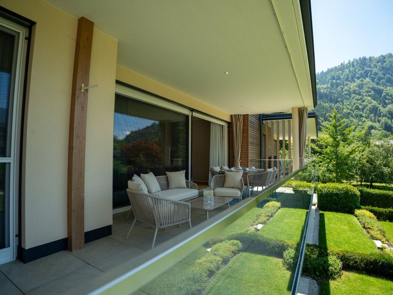 Überdachter Balkon