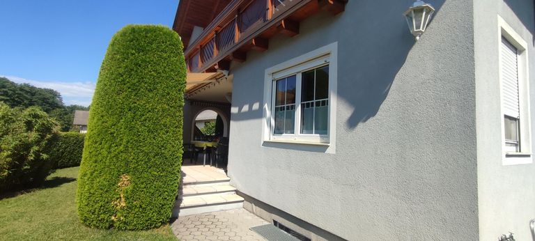 liebevoll angelegter Garten