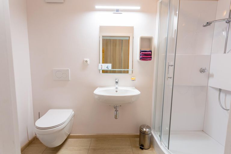 OG_Gästezimmer Duschbad