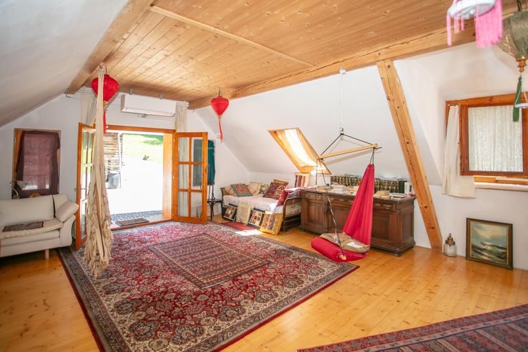 Objekt 1 Atelier im DG