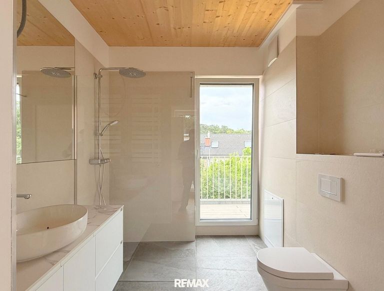 2. Obergeschoss - Badezimmer
