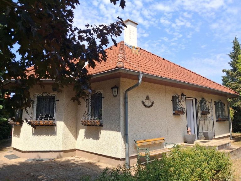 1 Bungalow Strasshof