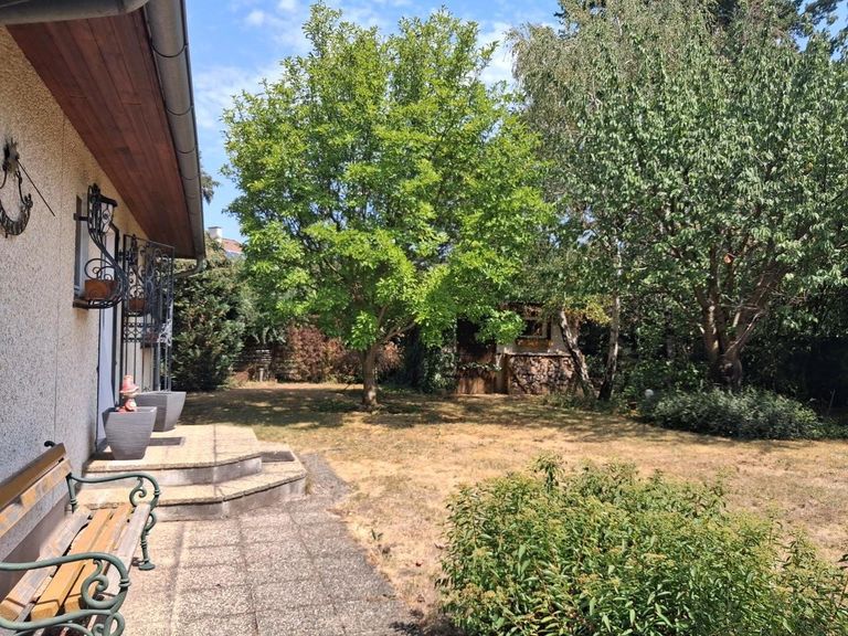 37 Hauseingangsbereich Garten Strasshof