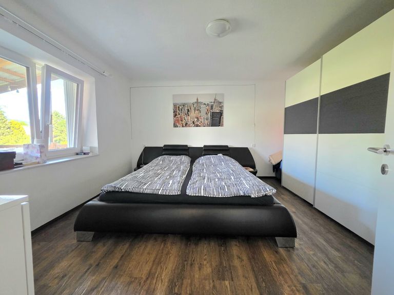 Einliegerwohnung - Schlafzimmer
