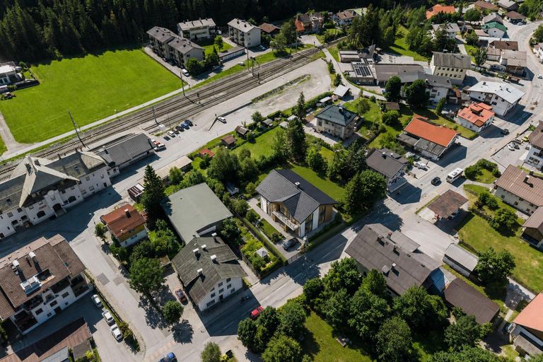 Grundstück mit Altbestand