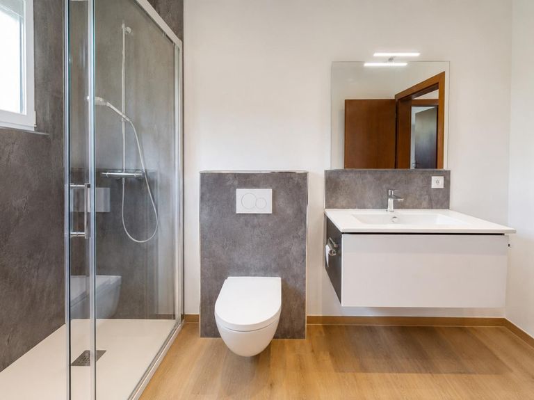 Wohnung - Badezimmer.