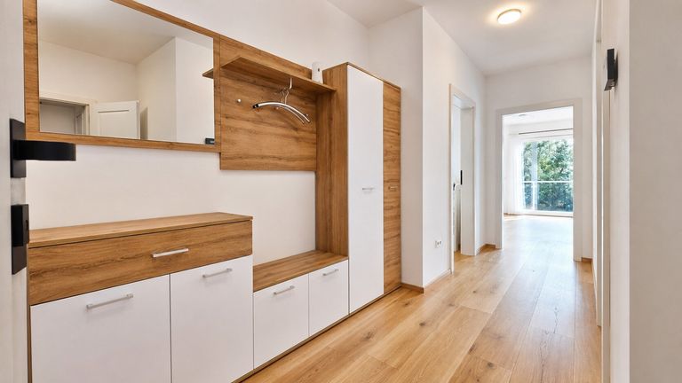 Garderobe Kompagnon Immobilien