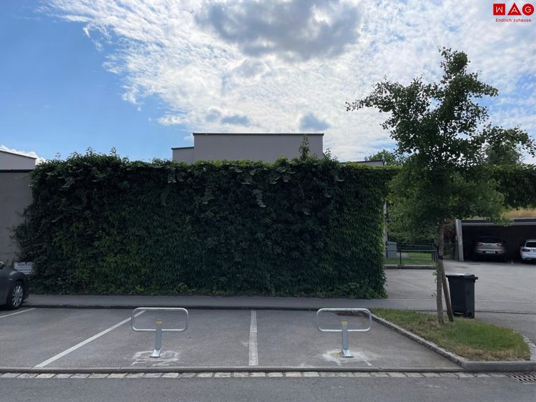 Absperrbarer Stellplatz