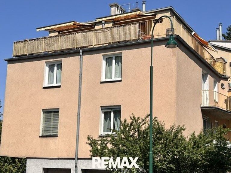 SW-Dachterrasse beschattet