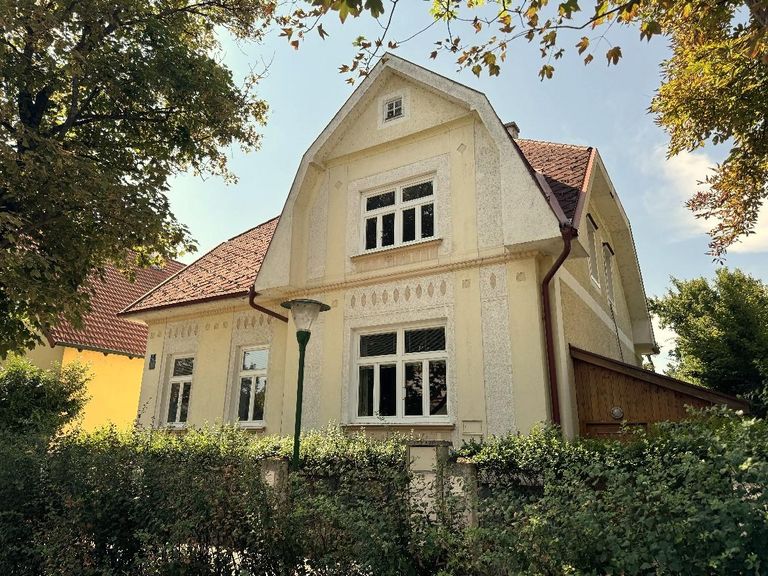 Haus Vorderseite