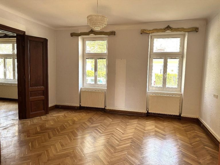 Zimmer 2 EG