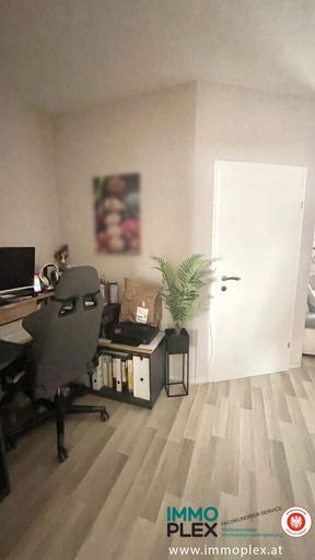 Büro im Wohnzimmer