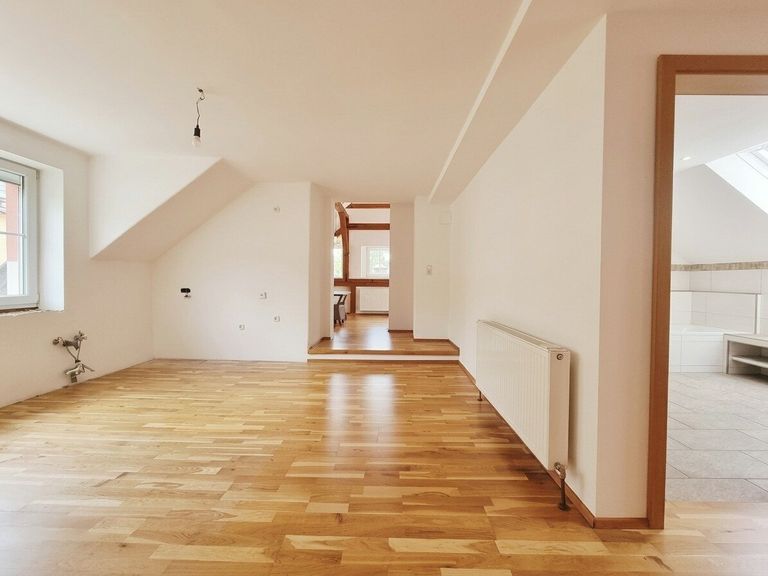 Wohnküche / Badezimmer