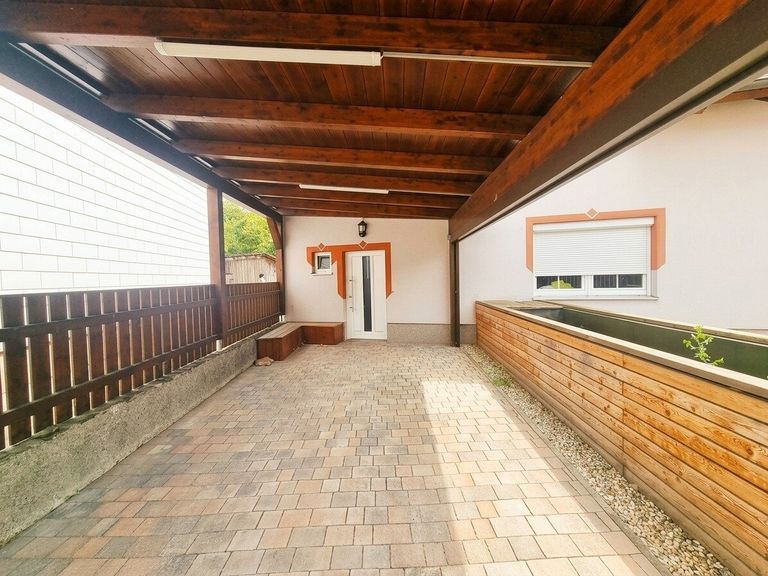 Carport