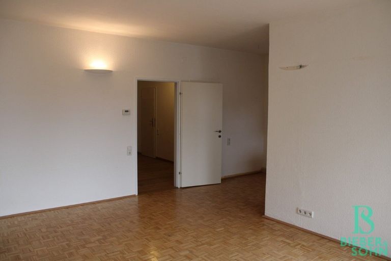 Wohnzimmer / Vorraum / Küche