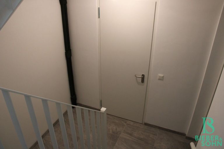 Keller