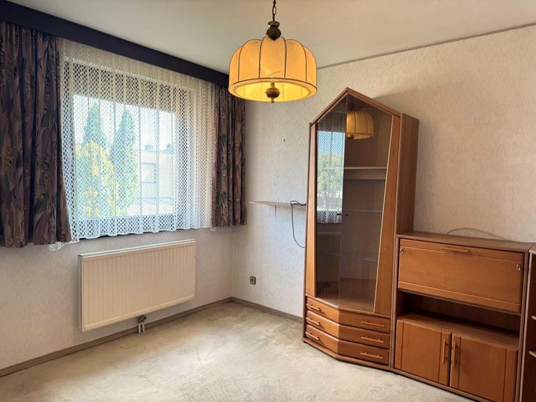 Zimmer 1 OG