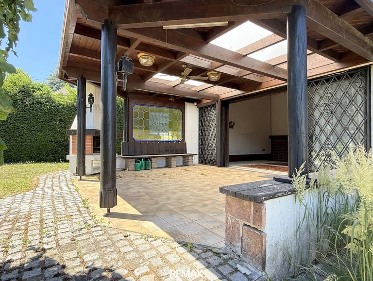 Überdachte Terrasse