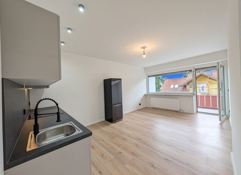 offener Wohn-/Koch-/Essbereich mit ca. 21 m²