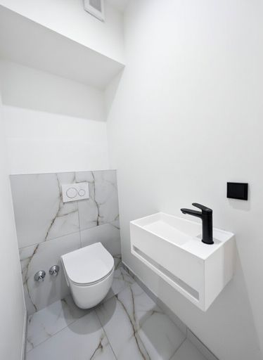 neu saniertes WC