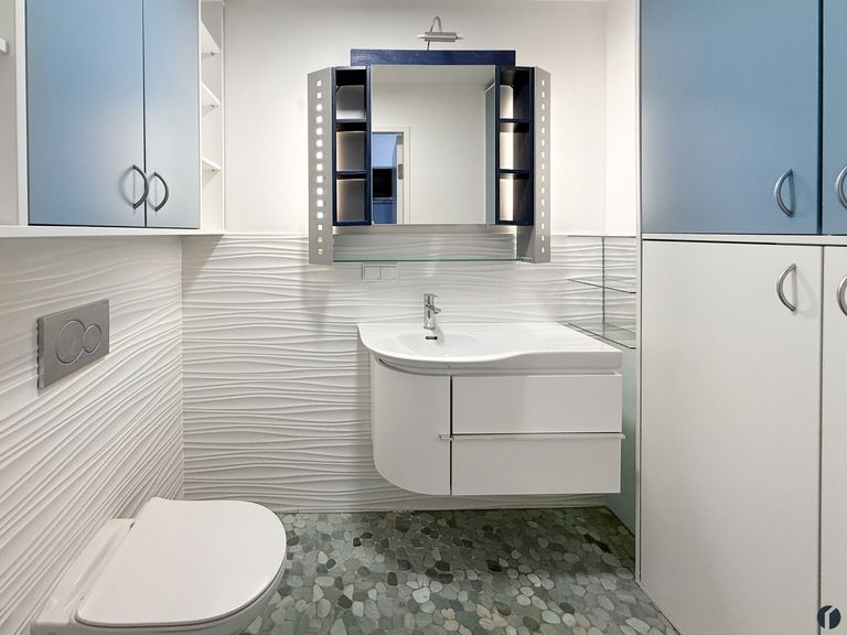 Separates WC