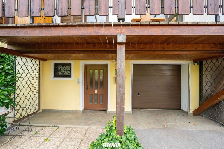 Eingangsbereich - Garage