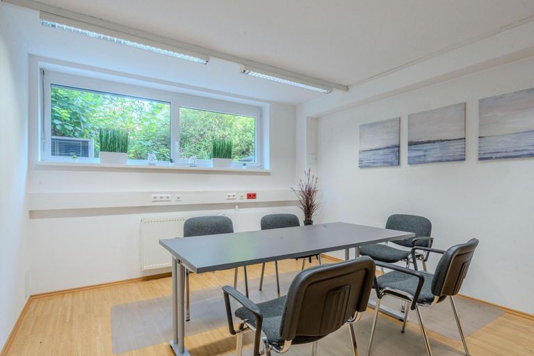 Büro