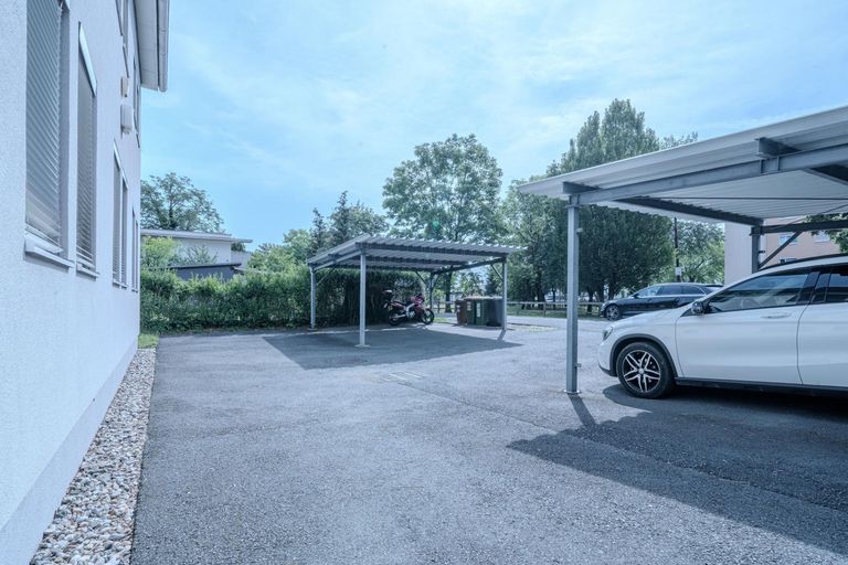 Parkplatz