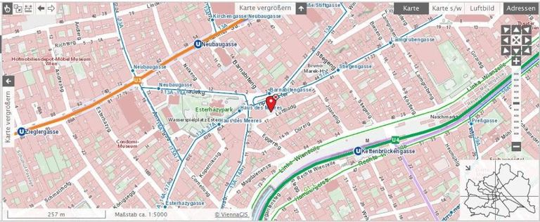 Lageplan mit Öffis