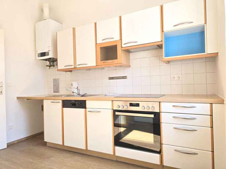 Mariahilferstrasse Obj.3349 f