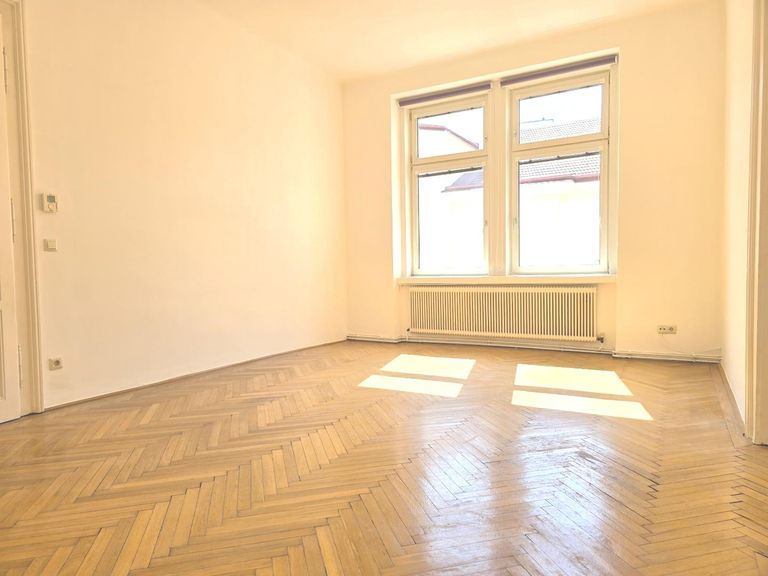 Mariahilferstrasse Obj.3349 b