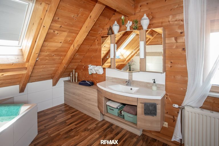 OG Badezimmer