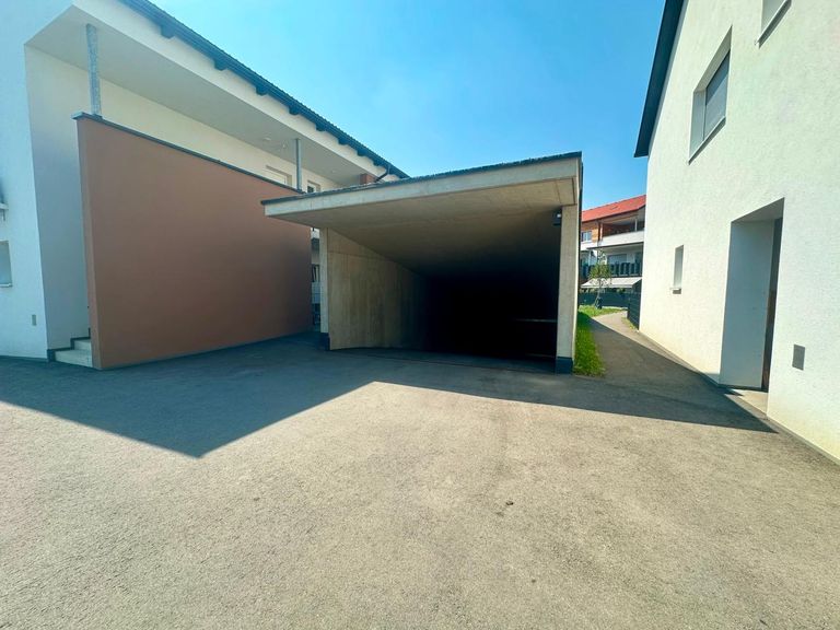 Zufahrt Tiefgarage immoresch exklusiv