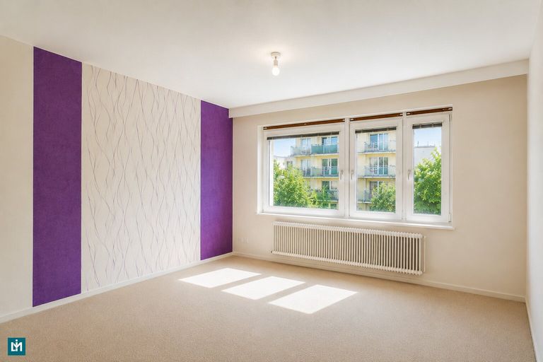 Schlafzimmer (O)