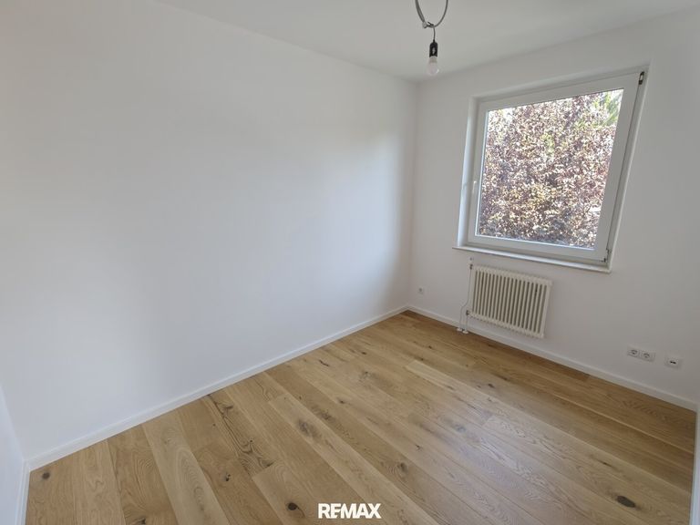 Home Office oder Begehbare Garderobe