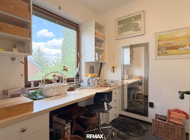 Erdgeschoss - Büro