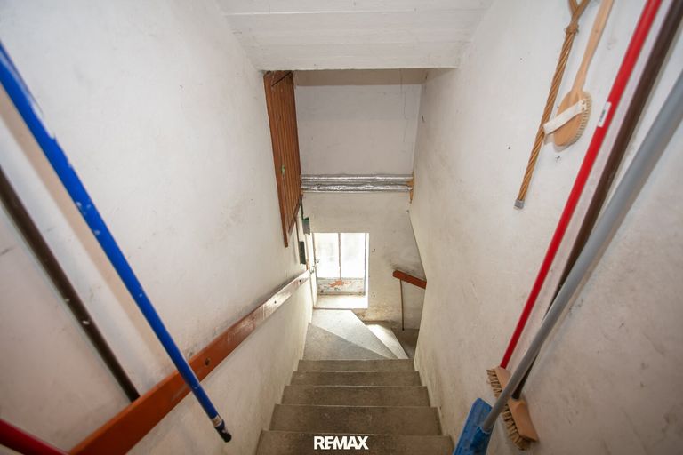 Treppe in das KG