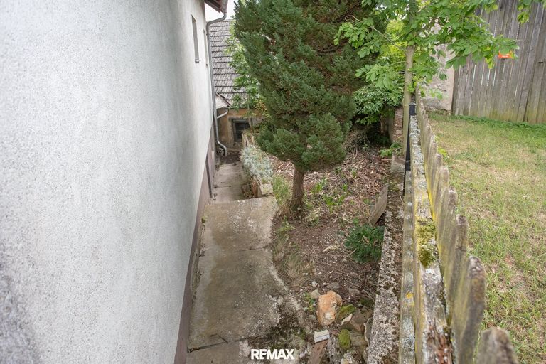 hinterm Haus