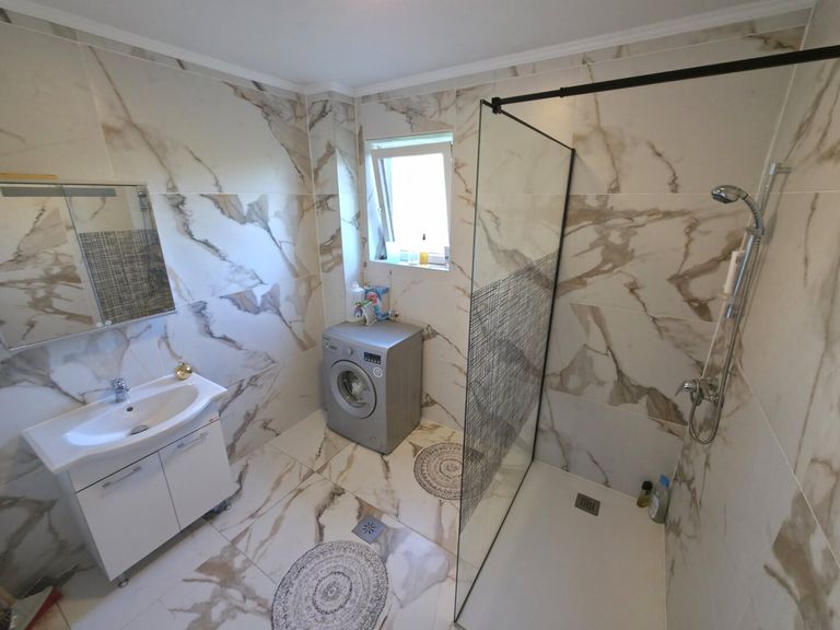 Badezimmer - EG