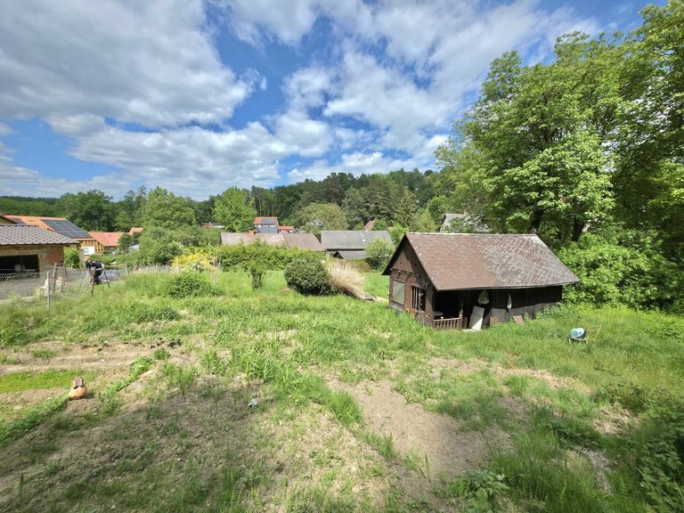 Grundstück