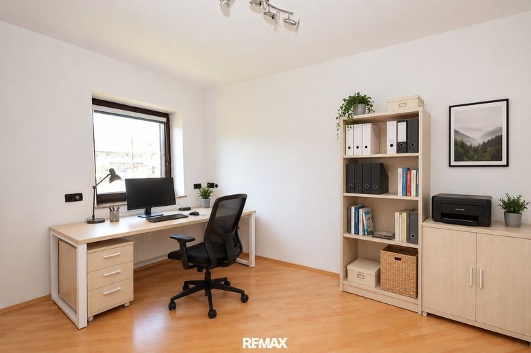 Arbeitszimmer OG (virtuell eingerichtet)