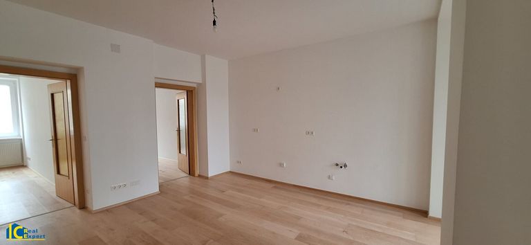 Getrennt begehbare Schlafzimmer, Querlüften ist möglich