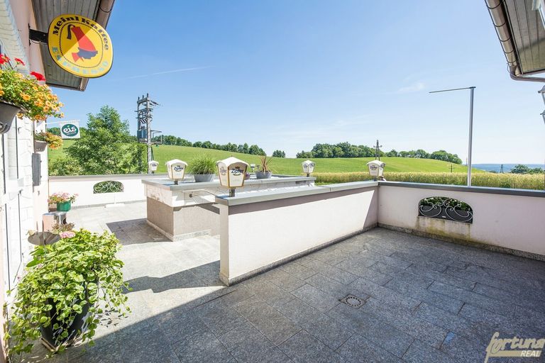 Aufgang, Terrasse